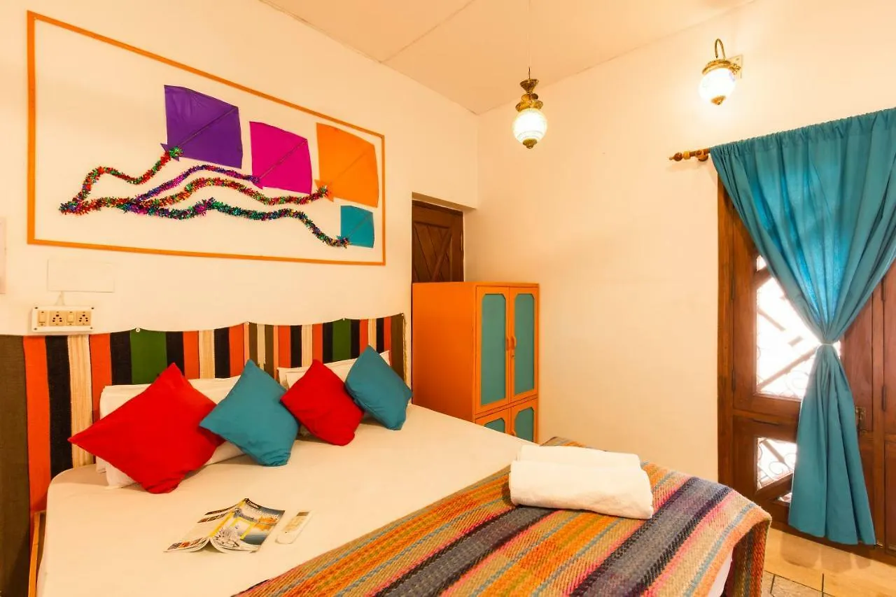 Hostel Gostops Lite Varanasi
