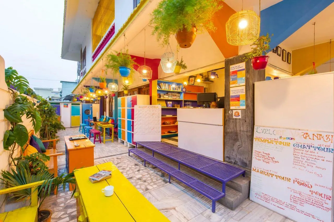 Gostops Lite Varanasi Hostal